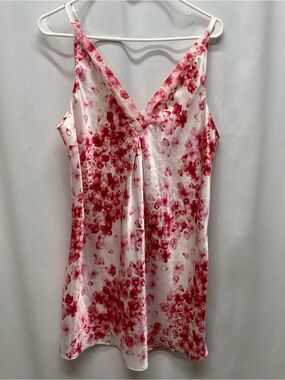 Oscar De La Renta nightie nightgown pink label large floral lingerie retro pink